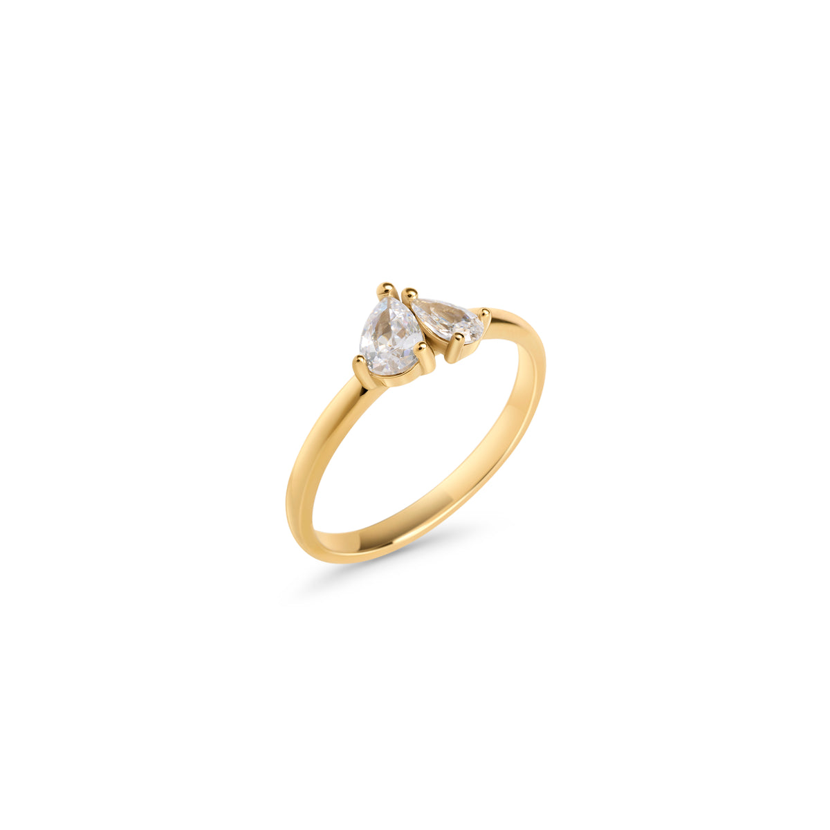 Slim gold ring with two pear-cut clear stones set side by side on a white background. Nickel-free, waterproof & tarnish-resistant stainless steel ring for sensitive skin, minimalist luxury jewelry by Mia Bijoux Canada.

Bague fine dorée sertie de deux pierres transparentes taille poire côte à côte sur fond blanc. Bague en acier inoxydable sans nickel, résistante à l'eau et anti-ternissement pour peaux sensibles, bijouterie de luxe minimaliste par Mia Bijoux Canada.